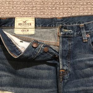 Hollister distressed jeans 32 x 30